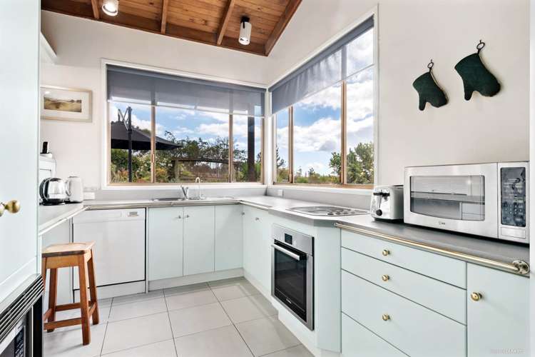 667 Whitford Road Whitford_7