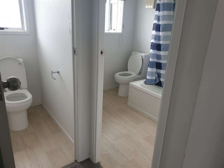 34 Frobisher Way Clendon Park_7