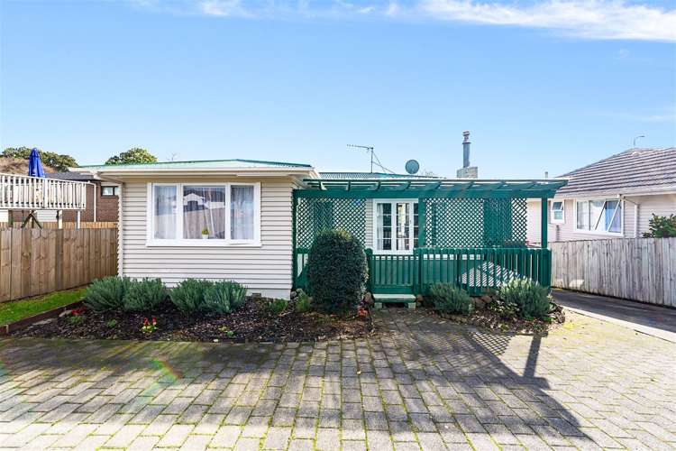 209 Sturges Road Henderson_10