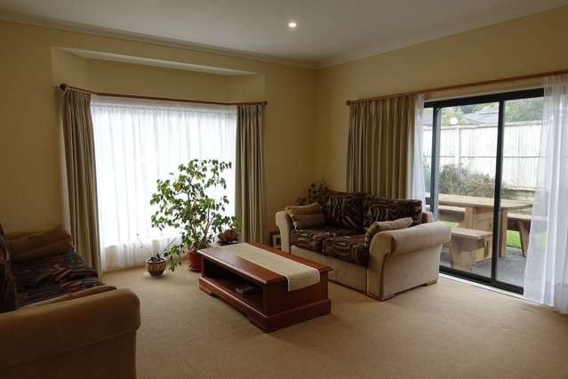 64 Amesbury Drive Churton Park_4