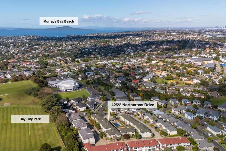 42/22 Northcross Drive Oteha_23