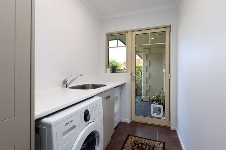 2 Aratia Way Richmond_19