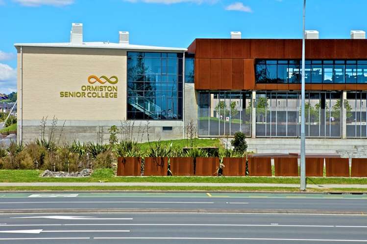 26 Mandival Avenue Flat Bush_18