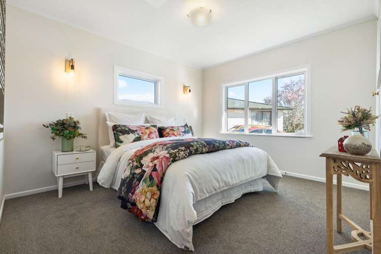 9 Hill Crescent Papakura_16