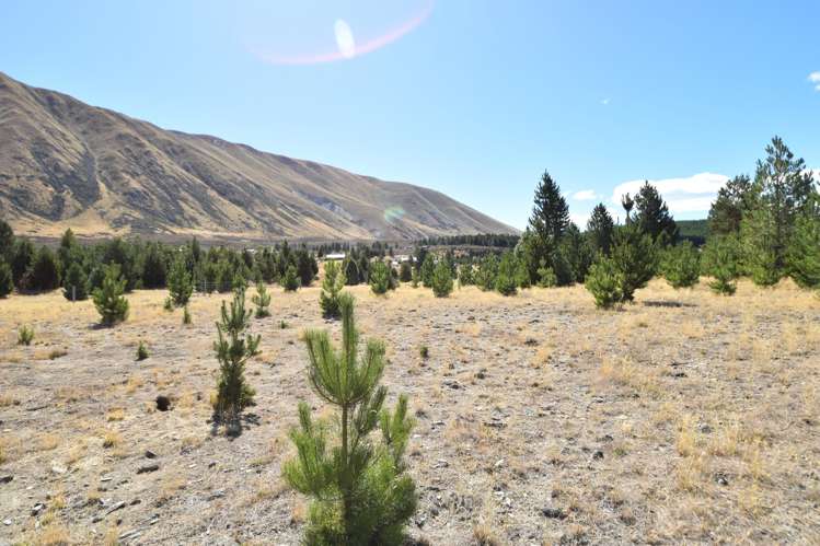 10 Flanagan Lane Twizel_1