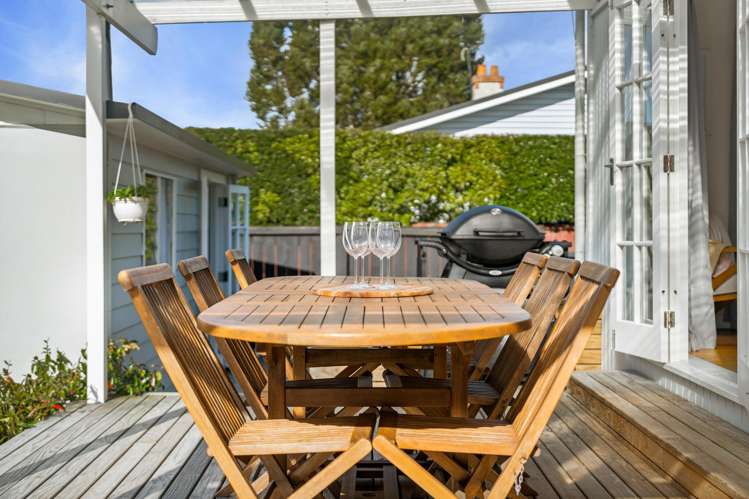 5 Rewa Street New Lynn_26