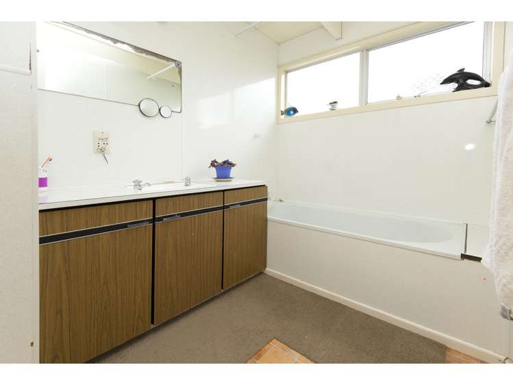 88 Pacific Parade Army Bay_12