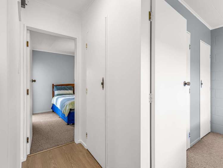 6 Gipps Place Tamatea_24