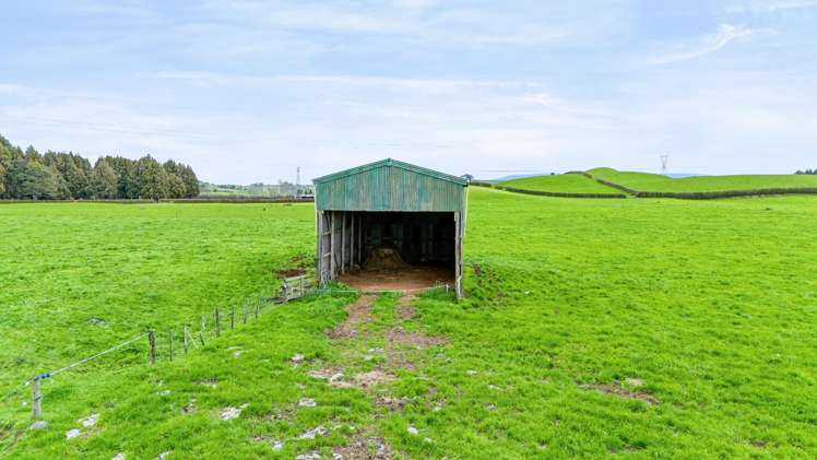 401 Bird Road Stratford_5