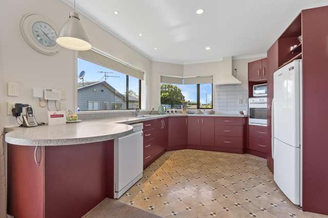 9 Bandon Grove Bell Block_2