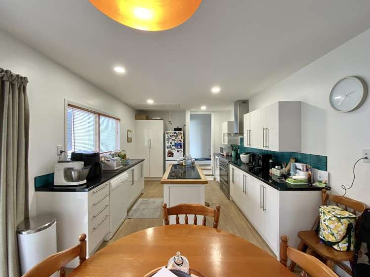 37 Churchill Avenue Richmond_3