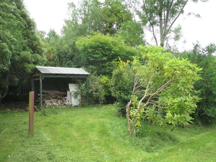 913 Tahakopa Valley Road Catlins Surrounds_12