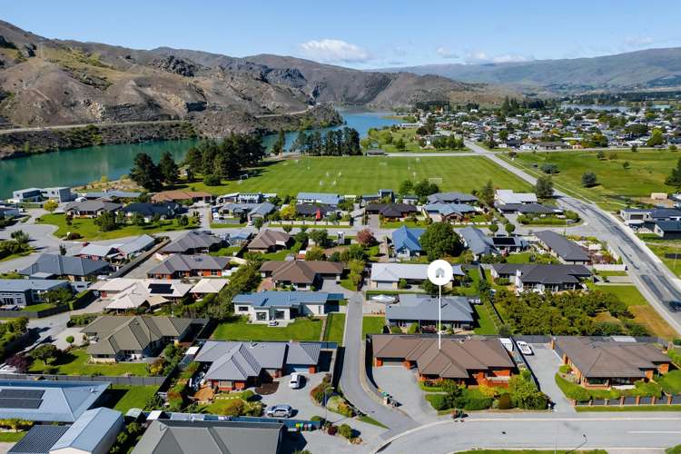 3 Robertson Court Cromwell_27