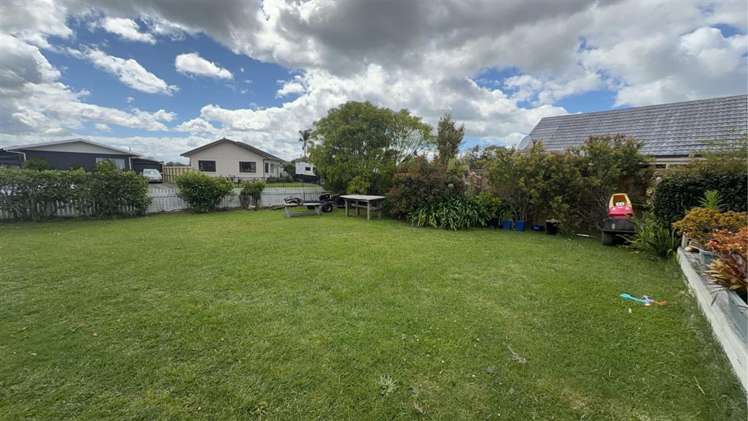 64 Catherine Cres Whitianga_8