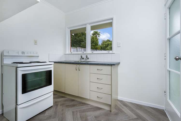 4/11 Evelyn Place Hillcrest_7