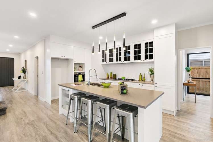 21 Lisnoble Road Flat Bush_4