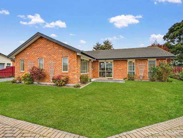 Easy Living with Garden Grace