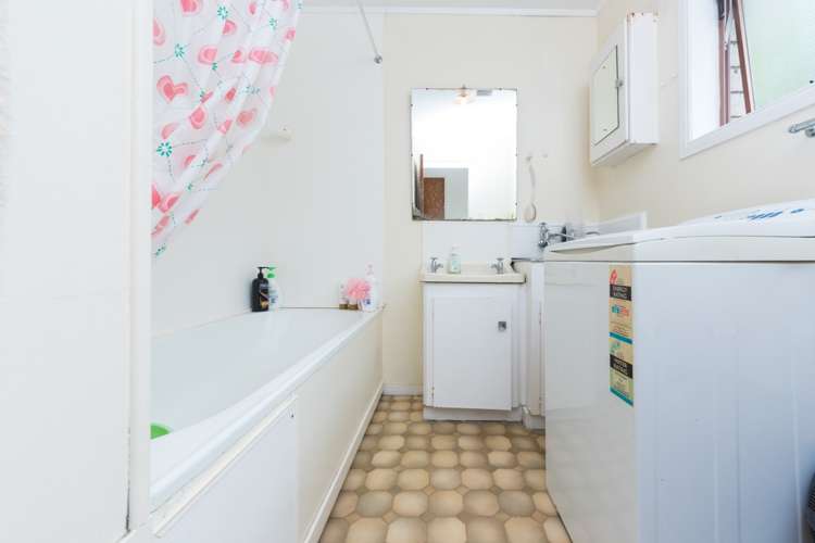 2/30 Ferndale Road Mount Wellington_7