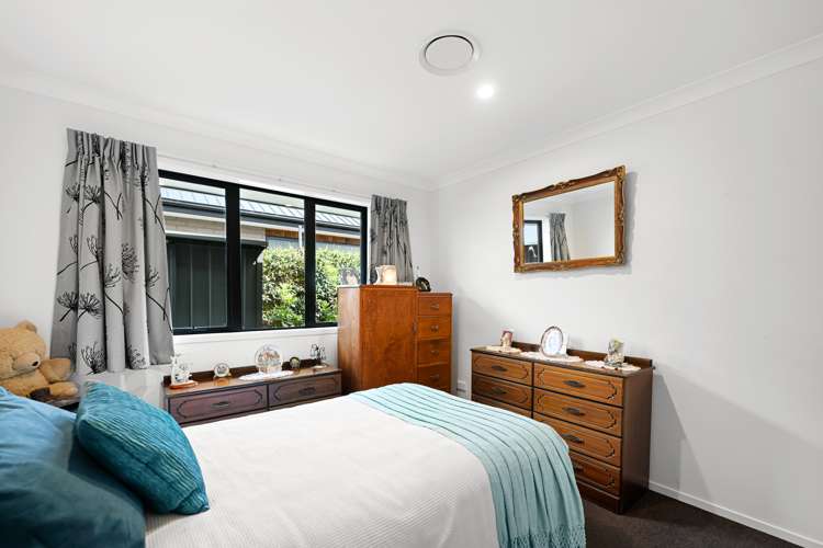 52 Norfolk Drive Cambridge_9