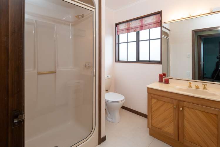 5 Glassey Drive Allenton_15