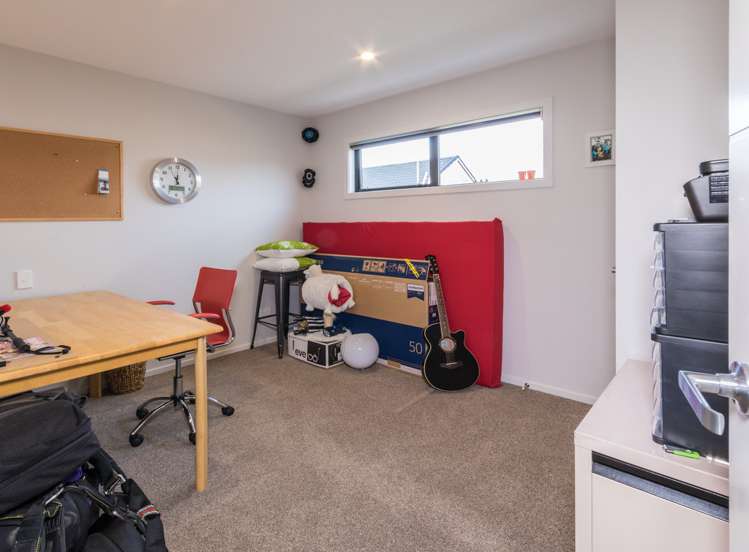 71 Frye Crescent Albert Town_13