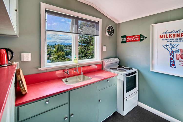 52 Tutere Street Waikanae Beach_10
