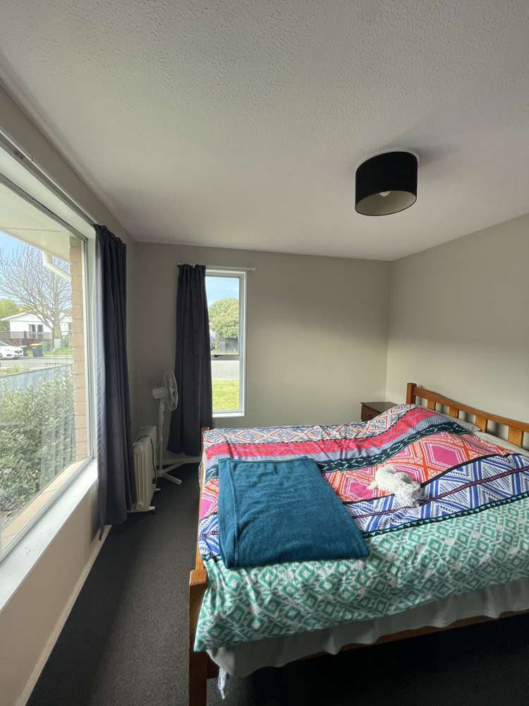 55 Oakley Crescent Hornby_6