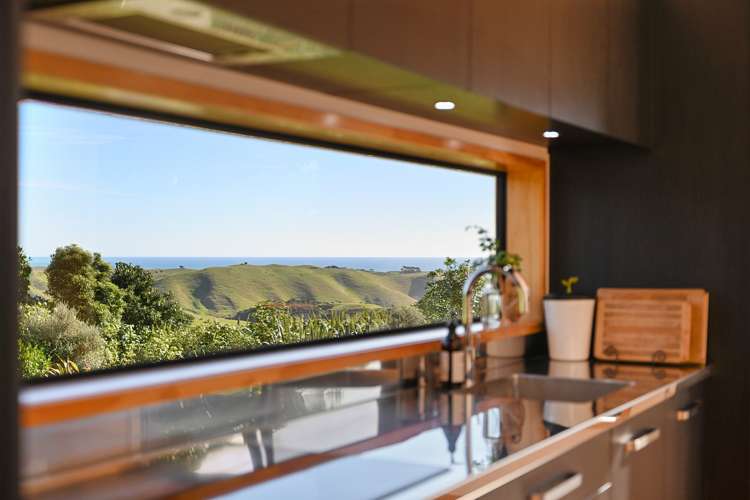 724b Ruapuke Road Raglan_40