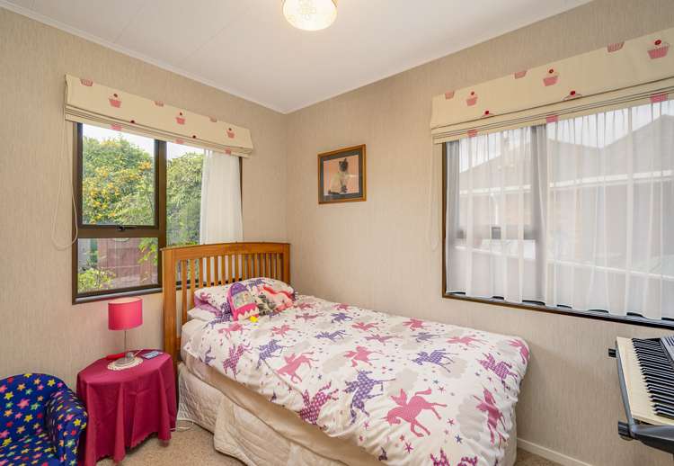 30 Farnham Drive Richmond_9