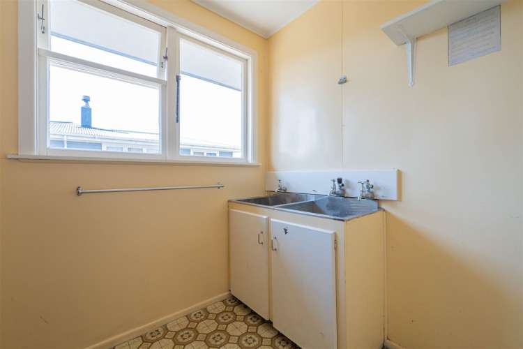 26 Mararoa Drive Manapouri_16