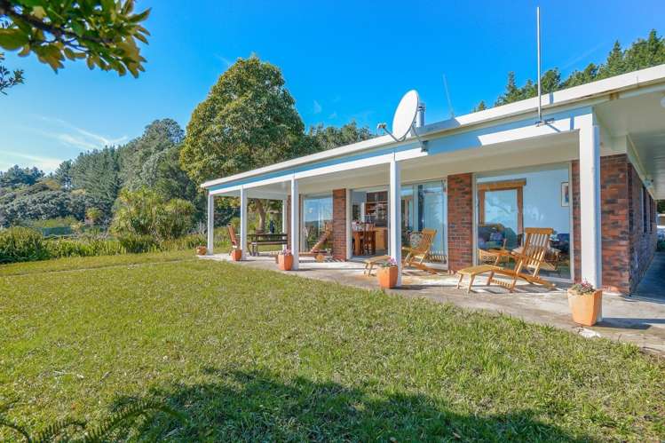 103 Kawakawa Bay Coast Road Kawakawa Bay_4