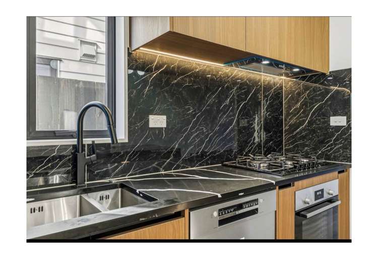 2/5 O'Connell Street Manurewa_12