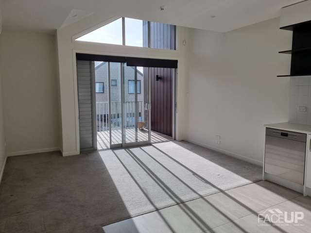 4/28 Nevill Road Hobsonville_1