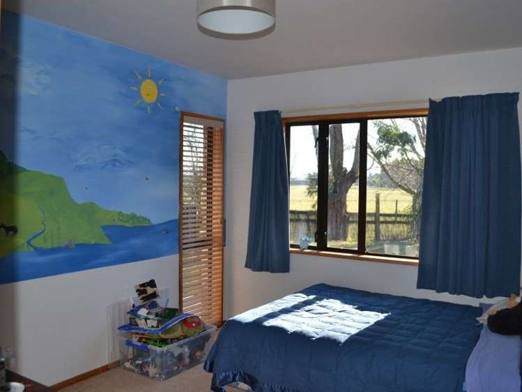 84 Broad Road Sefton_9