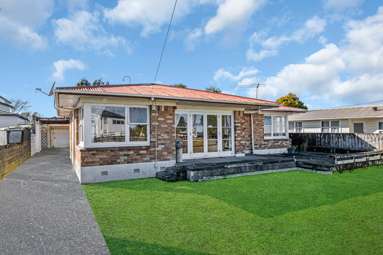 8 Braeburn Place_2
