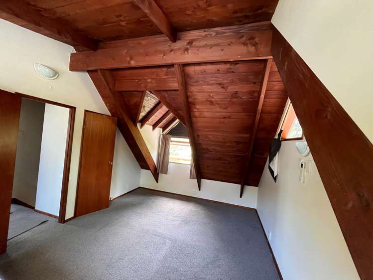 221B Titirangi Road Titirangi_6