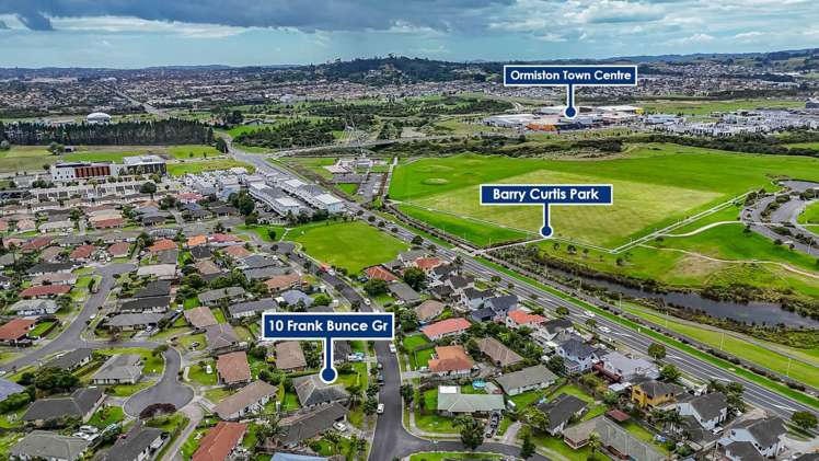 10 Frank Bunce Grove Flat Bush_1