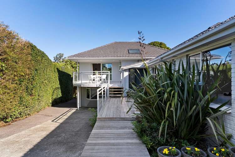 24 Wainoni Avenue Point Chevalier_21