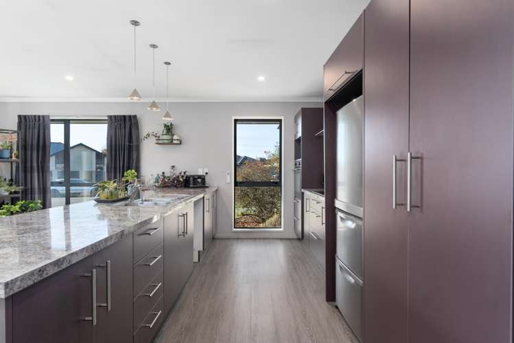 42 Bayswater Crescent Bromley_8