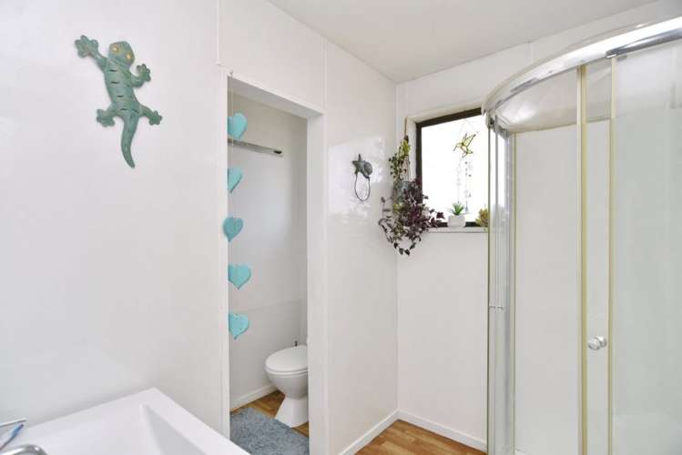 2/90 Bayswater Crescent Bromley_10