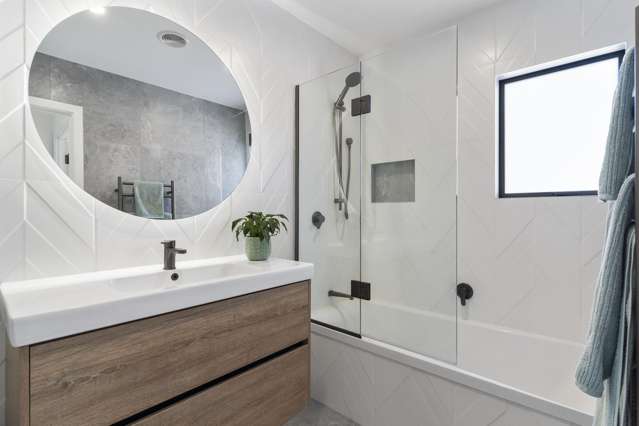 2/10 Ewen Alison Avenue Devonport_3