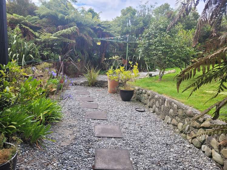 127 Brickfield Road Hokitika_59