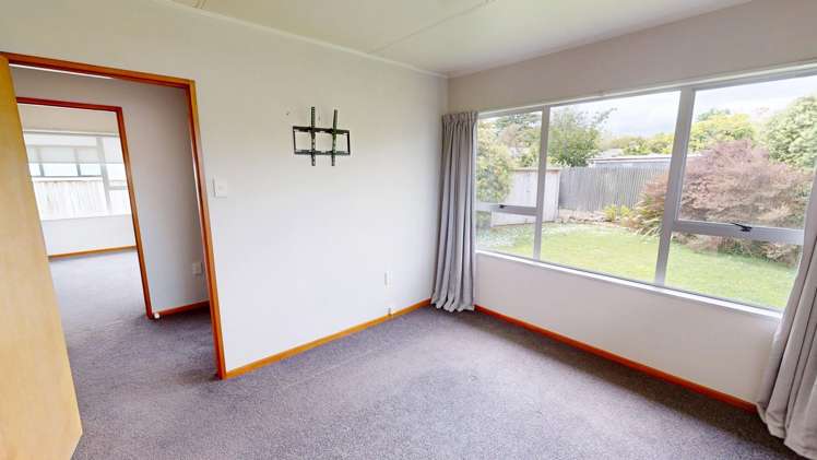  44 Pharazyn Street Feilding_6