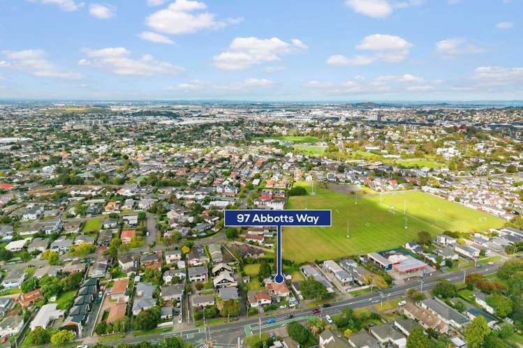 97 Abbotts Way_2