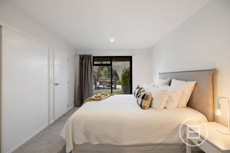 3 Phoenix Lane Arthurs Point_11