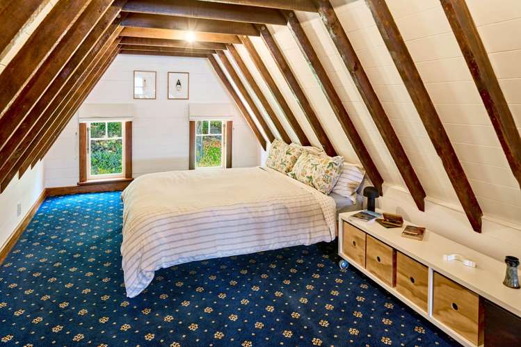 10 and 14 Fortification Road Karaka Bays_20