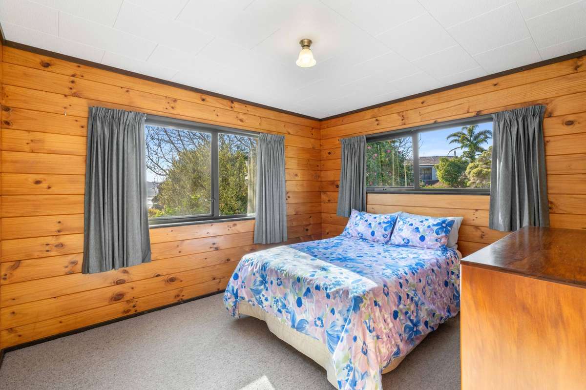 217 Tirohanga Drive_5