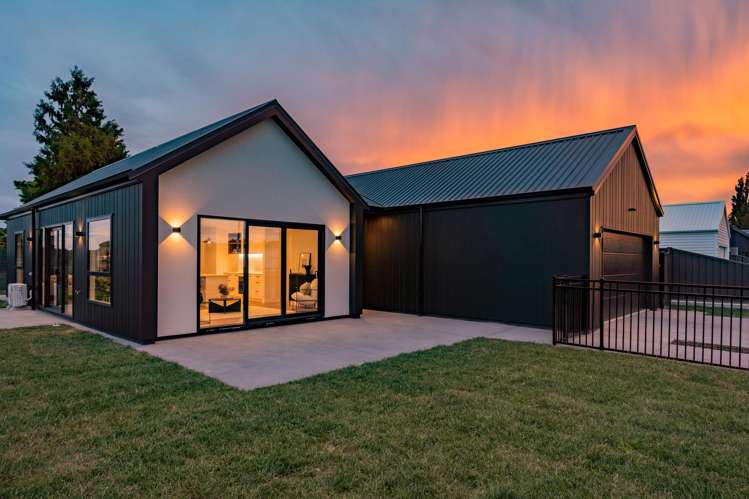 36 Matau Cres Frimley_9