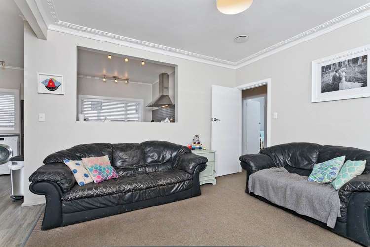 27 Wallath Road Onehunga_8