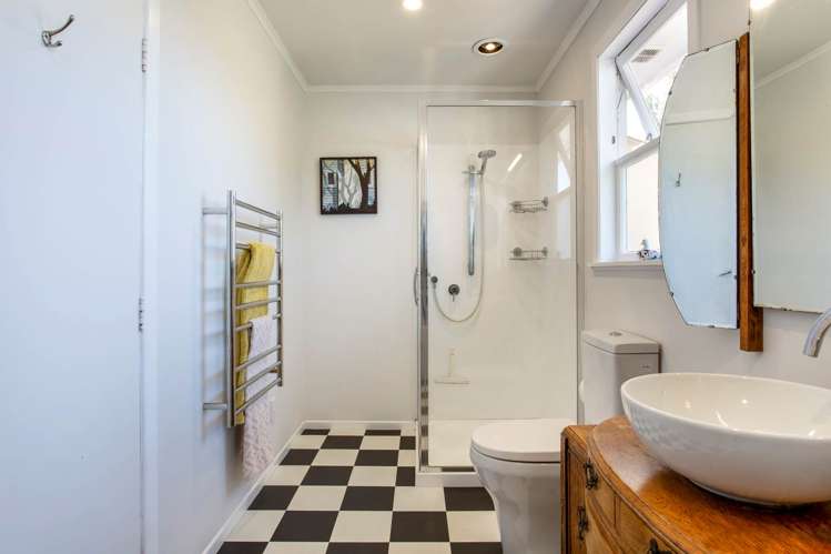 66 Orchard Street Avondale_15